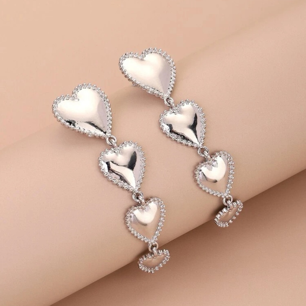 Lovely Metallic Hearts Tassel Stud Earrings